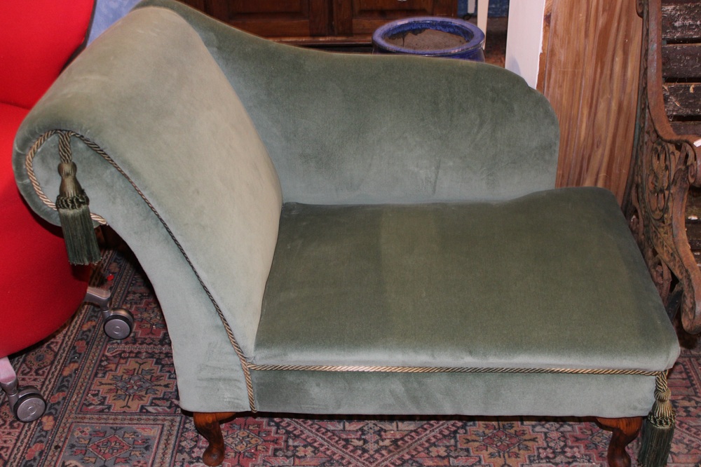 Scroll-end easy chair (10th Sept)